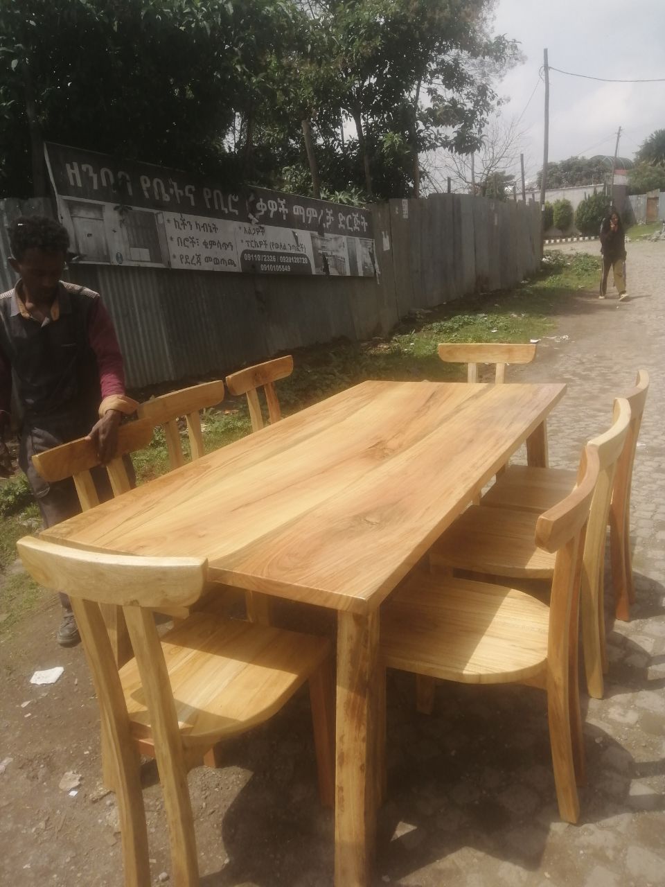 Dining 8