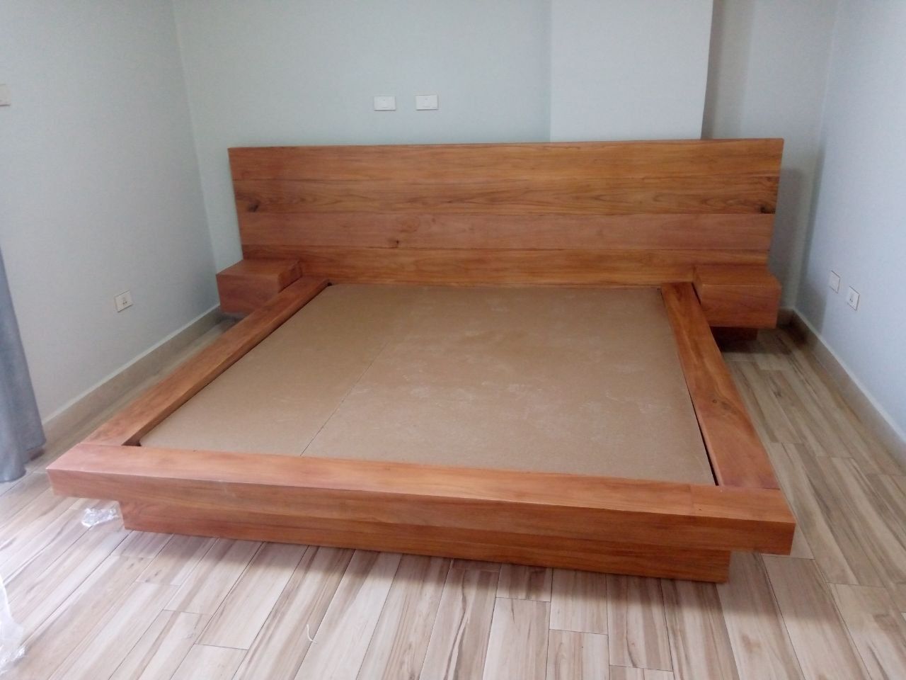 Bed 8